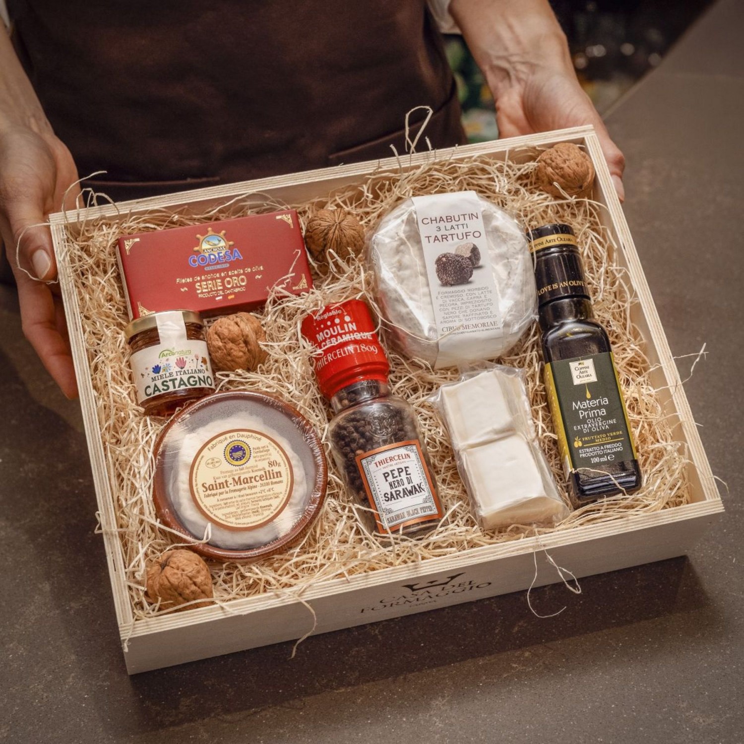 cassetta legno pacco natale kit formaggi casa del formaggio parma