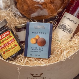 pacco natale dragee nocciole cioccolato giraudi casa del formaggio