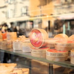 camembert_jort_vetrina
