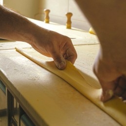 tortelli a mano cucina