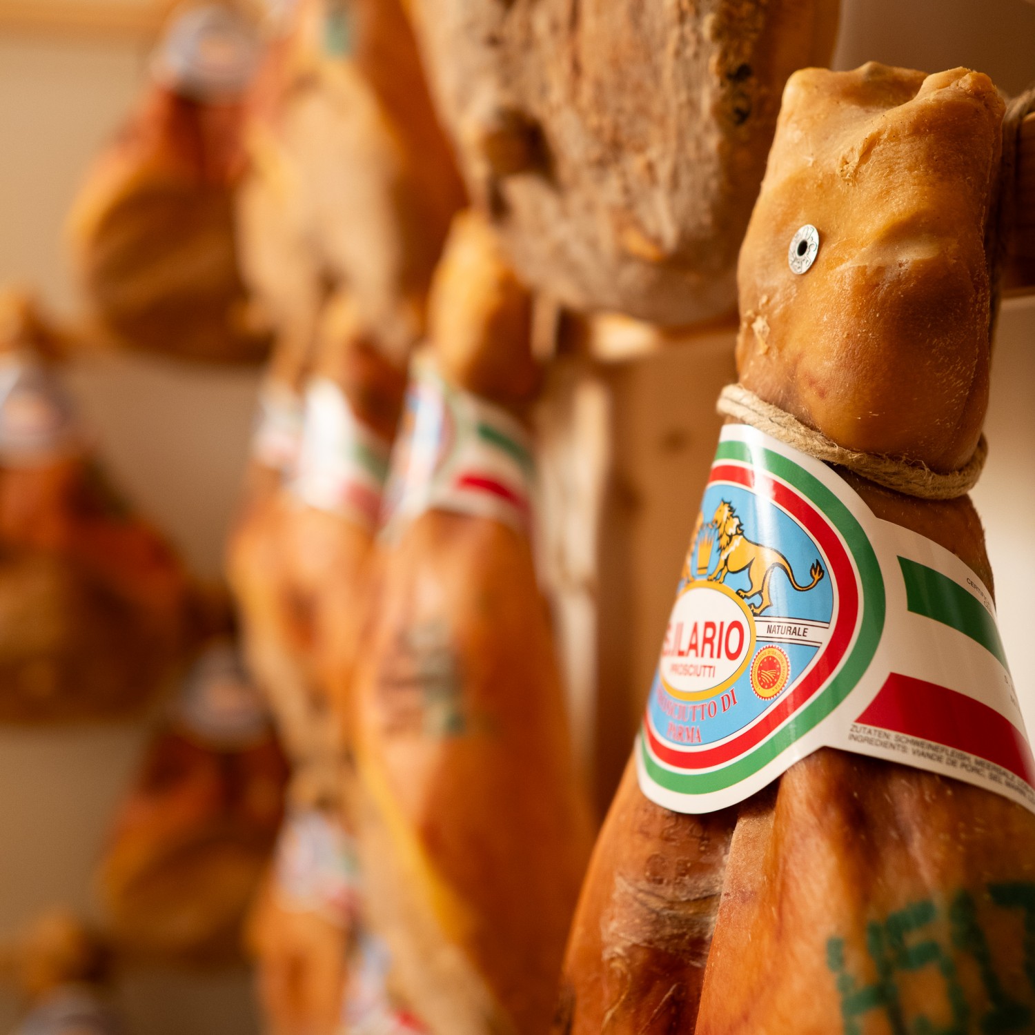 prosciutto crudo parma dop s.ilario - spalliera casa del formaggio