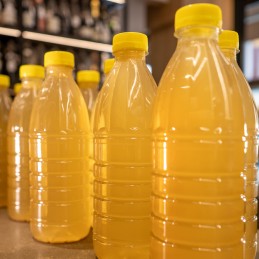 bottiglie brodo di carne pattern