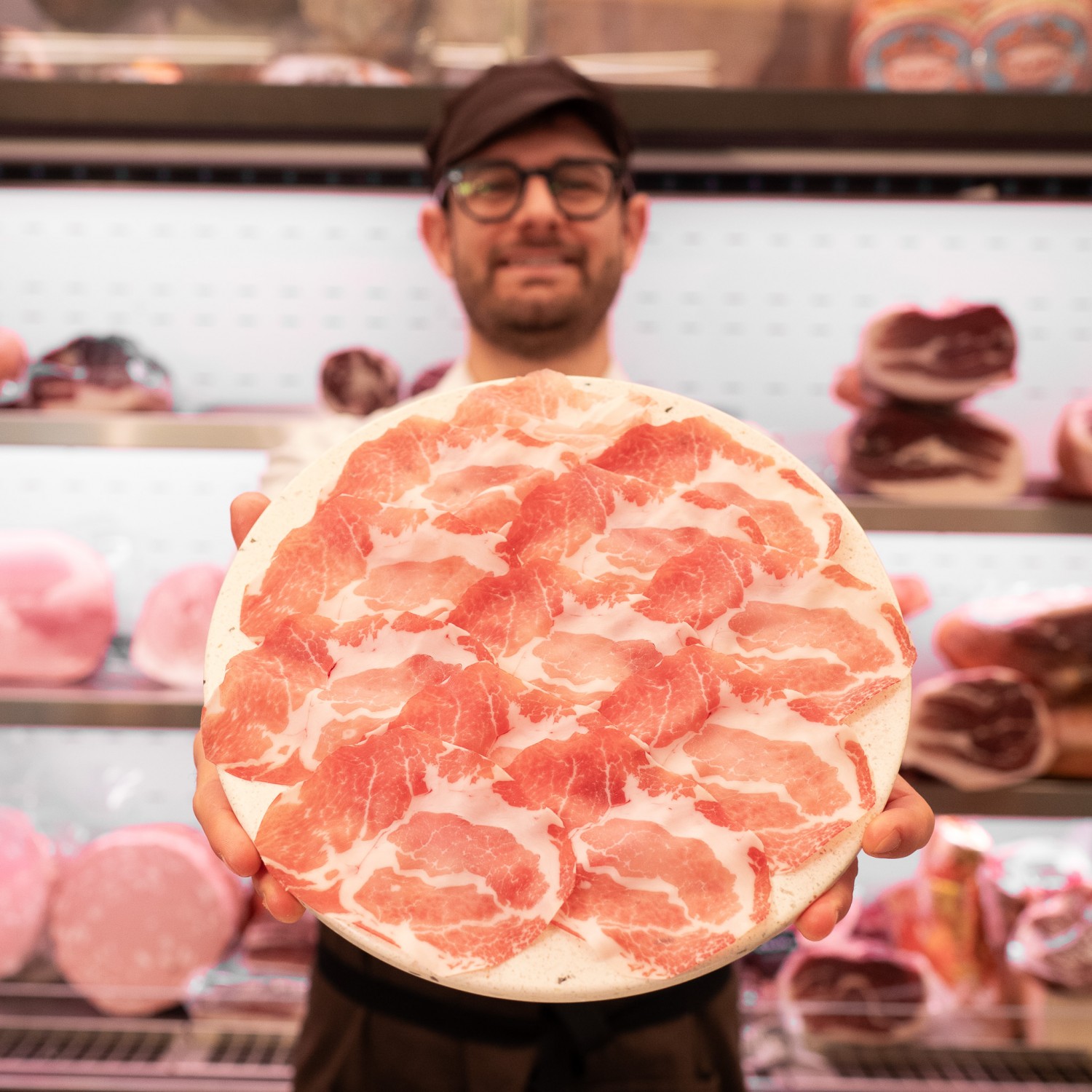 tagliere di coppa piacentina affettata stagionatura 10 mesi