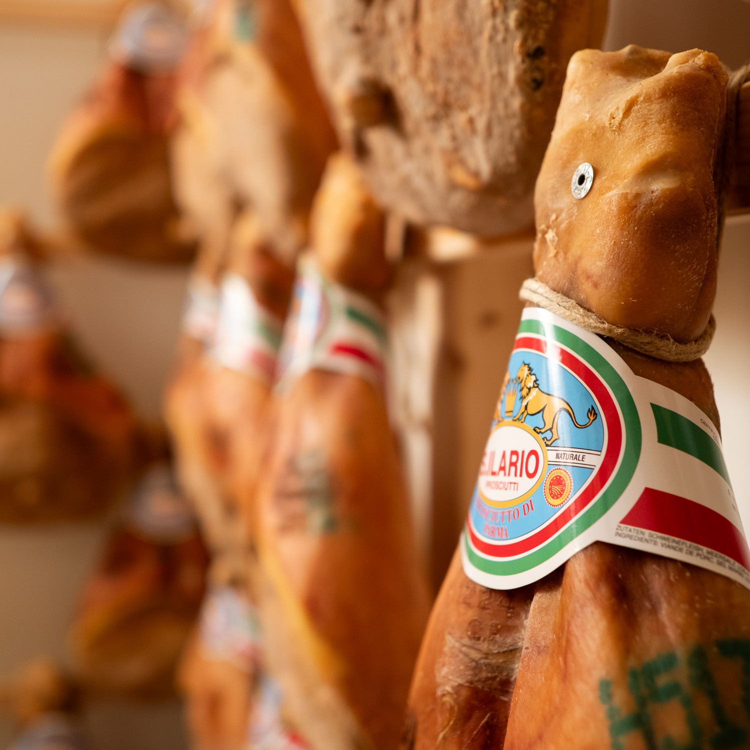 prosciutto crudo parma dop s.ilario - spalliera casa del formaggio