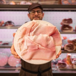 prosciutto cotto 60 affettato su tagliere prosciuttificio Branchi