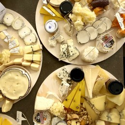 tagliere formaggi dell'isa casa del formaggio