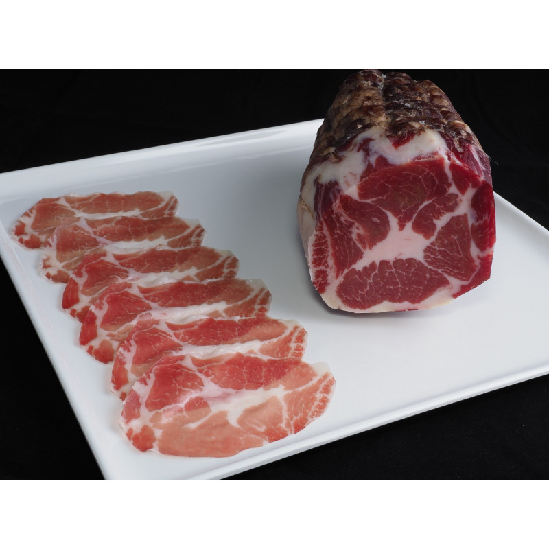 Piatto di coppa affettata stagionatura 10 mesi salumificio Bocchi Piatto di coppa affettata stagionatura 10 mesi salumificio Bocchi
